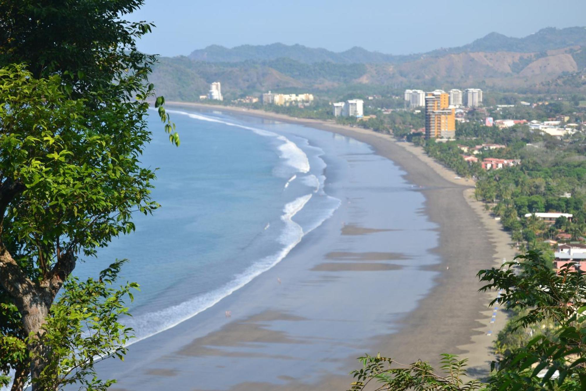 Casa Suenos- Iconic 4Br Home With Private Pool Jaco Exterior photo